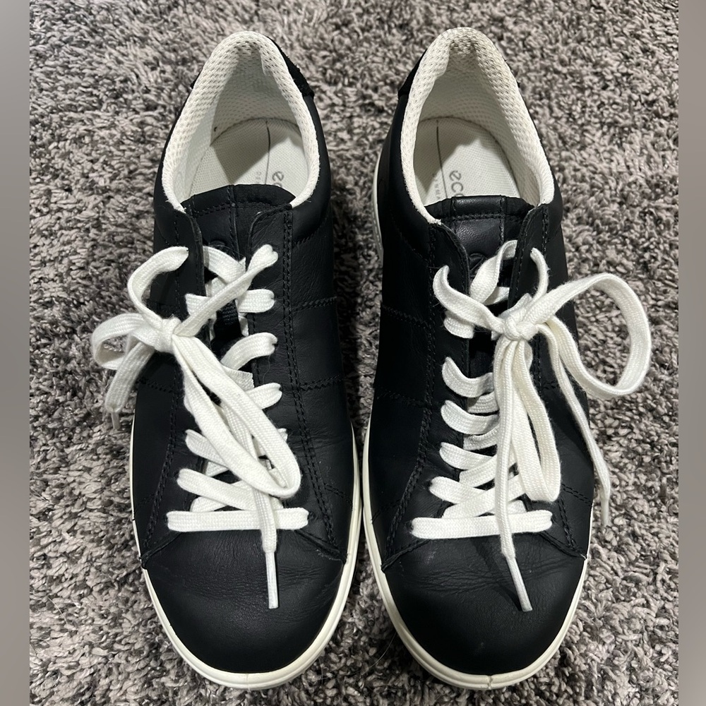 Ecco Black and White Women's Shoes